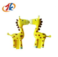 Juguetes operados por batería de regalo de fan de Giraffe OEM